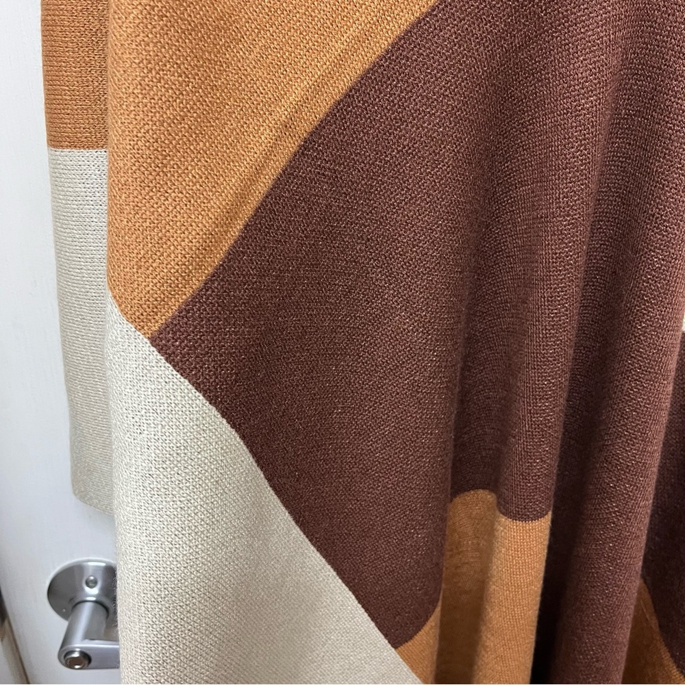 NWT Frye Patchwork Shawl - Picture 8 of 10